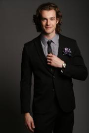 gleeson-mensgrooming_18